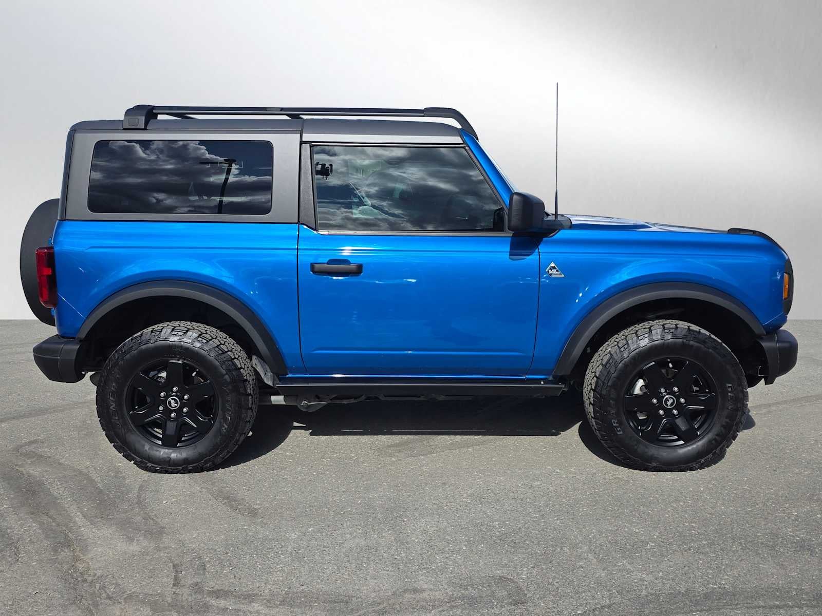 2024 Ford Bronco — side profile view