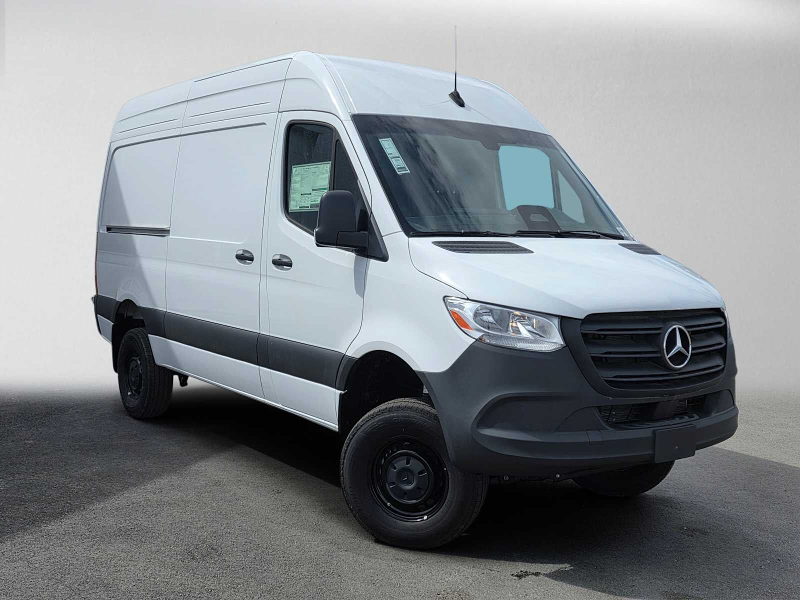 2025 Mercedes-Benz Sprinter Cargo Van